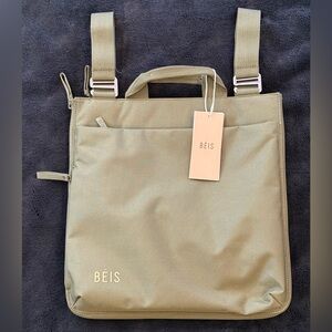 The Convertible Luggage Vest in Olive